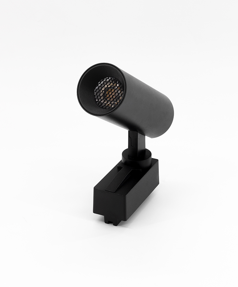 Spot-Target-preto-2